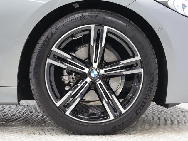 ３シリーズ ３１８ｉツーリング　Ｍスポーツ　ハイラインパッケージ　認定中古車　２年保証　レザーシート　１８インチＡＷ　全周囲カメラ　前後センサー　アクティブクルーズコントロール　パドルシフト　衝突軽減　車線逸脱　ヘッドアップディスプレイ　アダプティブＬＥＤ（10枚目）