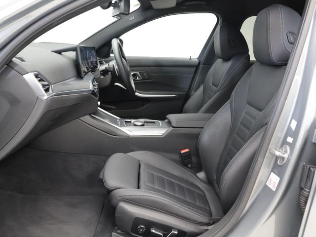 ３シリーズ ３１８ｉツーリング　Ｍスポーツ　ハイラインパッケージ　認定中古車　２年保証　レザーシート　１８インチＡＷ　全周囲カメラ　前後センサー　アクティブクルーズコントロール　パドルシフト　衝突軽減　車線逸脱　ヘッドアップディスプレイ　アダプティブＬＥＤ（13枚目）