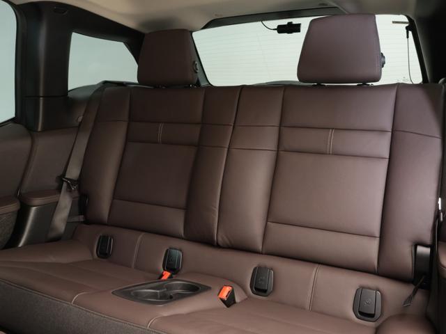 ｉ３ レンジ・エクステンダー装備車　認定中古車　２年保証　ＳＵＩＴＥ　１２０Ａｈ　１９インチＡＷ　ダークトリュフレザー　アクティブクルーズコントロール　リヤカメラ　ＬＥＤ　衝突軽減　車線逸脱　フロントシートヒーター　コンフォートアクセス（15枚目）