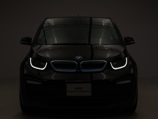 ｉ３ レンジ・エクステンダー装備車　認定中古車　２年保証　ＳＵＩＴＥ　１２０Ａｈ　１９インチＡＷ　ダークトリュフレザー　アクティブクルーズコントロール　リヤカメラ　ＬＥＤ　衝突軽減　車線逸脱　フロントシートヒーター　コンフォートアクセス（22枚目）