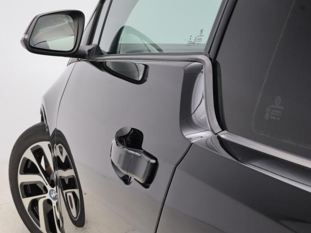 ｉ３ レンジ・エクステンダー装備車　認定中古車　２年保証　ＳＵＩＴＥ　１２０Ａｈ　１９インチＡＷ　ダークトリュフレザー　アクティブクルーズコントロール　リヤカメラ　ＬＥＤ　衝突軽減　車線逸脱　フロントシートヒーター　コンフォートアクセス（30枚目）