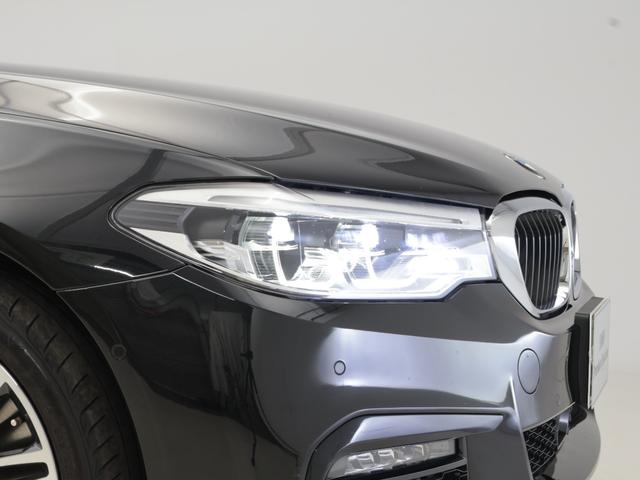 ５シリーズ ５４０ｉ　ｘＤｒｉｖｅツーリング　Ｍスポーツ　認定中古車　２年保証　パノラマサンルーフ　レザーシート　１９インチＡＷ　アクティブクルーズコントロール　Ｈａｒｍａｎ／Ｋａｒｄｏｎ　ヘッドアップディスプレイ　全周囲カメラ　アダプティブＬＥＤ　衝突軽減（21枚目）