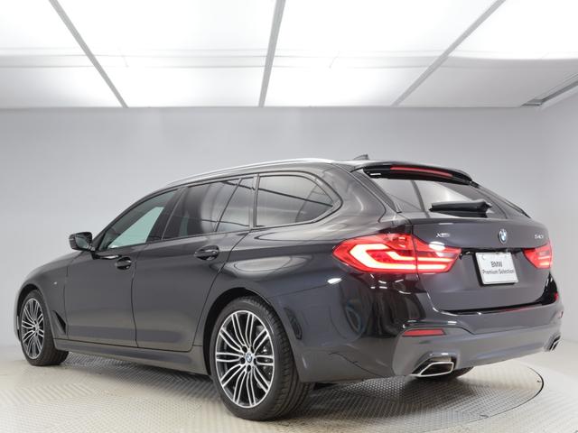 ５シリーズ ５４０ｉ　ｘＤｒｉｖｅツーリング　Ｍスポーツ　認定中古車　２年保証　パノラマサンルーフ　レザーシート　１９インチＡＷ　アクティブクルーズコントロール　Ｈａｒｍａｎ／Ｋａｒｄｏｎ　ヘッドアップディスプレイ　全周囲カメラ　アダプティブＬＥＤ　衝突軽減（51枚目）