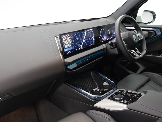 X3 20d xDrive Mスポーツ 認定中古車 2年保証 20インチAW Harman/Kardon ヘッドアップディスプレイ アクティブクルーズコントロール 全周囲カメラ パドルシフト アダプティブLED 衝突軽減 車線逸脱(4枚目)