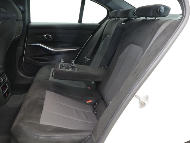 3シリーズ 320i Mスポーツ 認定中古車 2年保証 LCI2 18インチAW アクティブクルーズコントロール パドルシフト アダプティブLED 全周囲カメラ 前後センサー ヘッドアップディスプレイ 衝突軽減 車線逸脱(15枚目)