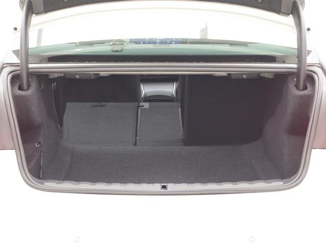 3シリーズ 320i Mスポーツ 認定中古車 2年保証 LCI2 18インチAW アクティブクルーズコントロール パドルシフト アダプティブLED 全周囲カメラ 前後センサー ヘッドアップディスプレイ 衝突軽減 車線逸脱(17枚目)