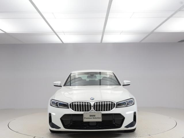 3シリーズ 320i Mスポーツ 認定中古車 2年保証 LCI2 18インチAW アクティブクルーズコントロール パドルシフト アダプティブLED 全周囲カメラ 前後センサー ヘッドアップディスプレイ 衝突軽減 車線逸脱(21枚目)