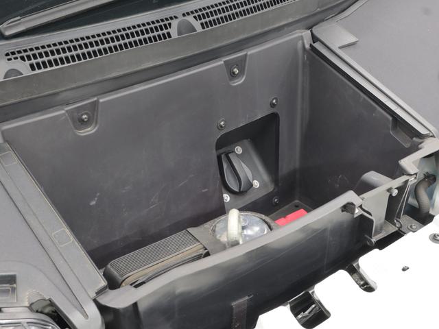 ｉ３ アトリエ　レンジ・エクステンダー装備車　認定中古車　２年保証　９４ａｈ　１９インチＡＷ　アクティブクルーズコントロール　衝突警告　車線逸脱　リヤカメラ　前後センサー　フロントシートヒーター　コンフォートアクセス　純正ＨＤＤナビゲーション（18枚目）