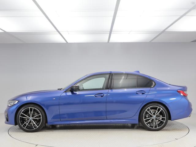３シリーズ ３２０ｉ　Ｍスポーツ　認定中古車　２年保証　レザーシート　１９インチＡＷ　ジェスチャーコントロール　ヘッドアップディスプレイ　アクティブクルーズコントロール　パドルシフト　リヤカメラ　ＬＥＤヘッドライト　衝突軽減　車線逸脱（7枚目）