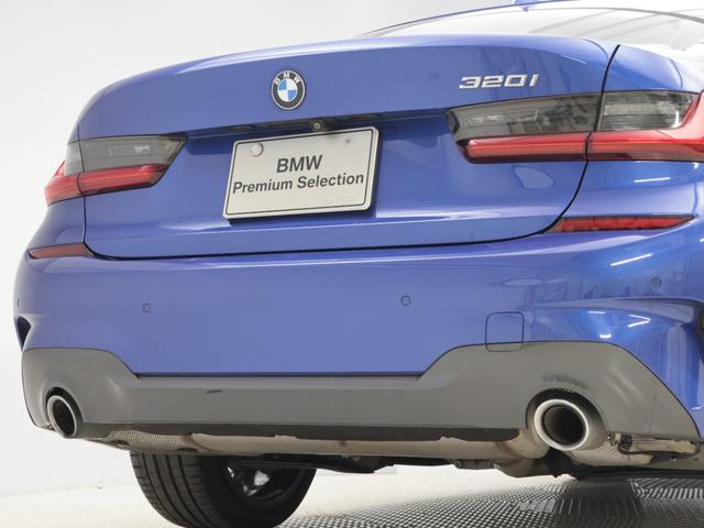 ３シリーズ ３２０ｉ　Ｍスポーツ　認定中古車　２年保証　レザーシート　１９インチＡＷ　ジェスチャーコントロール　ヘッドアップディスプレイ　アクティブクルーズコントロール　パドルシフト　リヤカメラ　ＬＥＤヘッドライト　衝突軽減　車線逸脱（35枚目）
