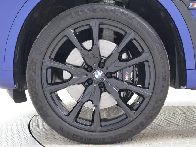 X7 M60i xDrive 認定中古車 2年保証 パノラマサンルーフ レザーシート 22インチAW B&Wダイヤモンドサウンド アクティブクルーズコントロール ヘッドアップディスプレイ 全周囲カメラ 衝突軽減 パドルシフト(10枚目)