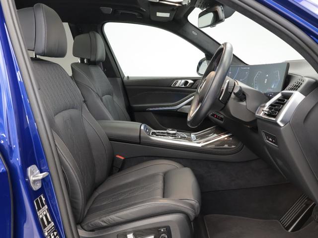 X7 M60i xDrive 認定中古車 2年保証 パノラマサンルーフ レザーシート 22インチAW B&Wダイヤモンドサウンド アクティブクルーズコントロール ヘッドアップディスプレイ 全周囲カメラ 衝突軽減 パドルシフト(12枚目)