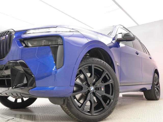 X7 M60i xDrive 認定中古車 2年保証 パノラマサンルーフ レザーシート 22インチAW B&Wダイヤモンドサウンド アクティブクルーズコントロール ヘッドアップディスプレイ 全周囲カメラ 衝突軽減 パドルシフト(31枚目)