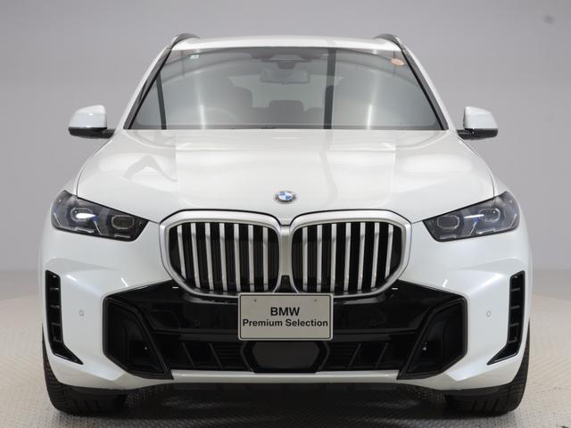 X5 xDrive 40d Mスポーツ 認定中古車 2年保証 22インチAW レザーシート アクティブステアリング ヘッドアップディスプレイ アクティブクルーズコントロール Harman/Kardon パドルシフト 衝突軽減 車線逸脱(3枚目)