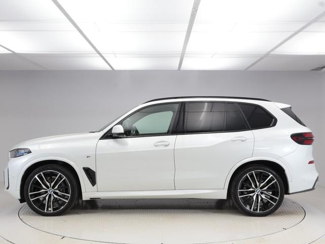 X5 xDrive 40d Mスポーツ 認定中古車 2年保証 22インチAW レザーシート アクティブステアリング ヘッドアップディスプレイ アクティブクルーズコントロール Harman/Kardon パドルシフト 衝突軽減 車線逸脱(7枚目)
