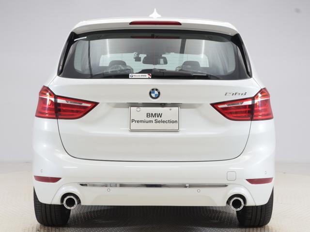 2シリーズ 218dグランツアラー ラグジュアリー 認定中古車 2年保証 レザーシート 17インチAW ヘッドアップディスプレイ アクティブクルーズコントロール リヤカメラ 前後センサー LEDヘッドライト 衝突軽減 車線逸脱 電動リヤゲート(8枚目)