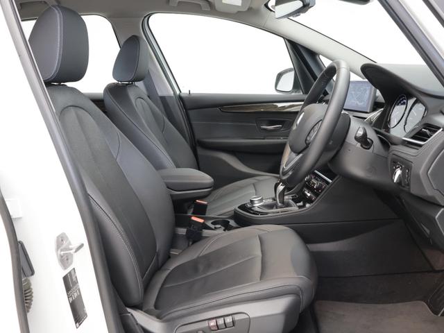 2シリーズ 218dグランツアラー ラグジュアリー 認定中古車 2年保証 レザーシート 17インチAW ヘッドアップディスプレイ アクティブクルーズコントロール リヤカメラ 前後センサー LEDヘッドライト 衝突軽減 車線逸脱 電動リヤゲート(12枚目)