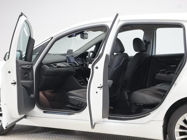 2シリーズ 218dグランツアラー ラグジュアリー 認定中古車 2年保証 レザーシート 17インチAW ヘッドアップディスプレイ アクティブクルーズコントロール リヤカメラ 前後センサー LEDヘッドライト 衝突軽減 車線逸脱 電動リヤゲート(42枚目)