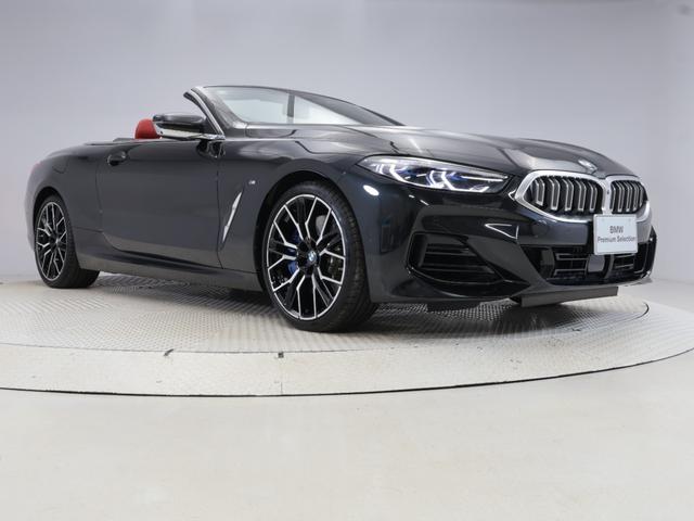 ８シリーズ ８４０ｉ　カブリオレ　エクスクルーシブ　Ｍスポーツ　認定中古車　２年保証　フィオナレッドレザー　２０インチＡＷ　アクティブクルーズコントロールＨａｒｍａｎ／Ｋａｒｄｏｎ　ヘッドアップディスプレイ　全周囲カメラ　レーザーライト　衝突軽減　電動リヤゲート（17枚目）