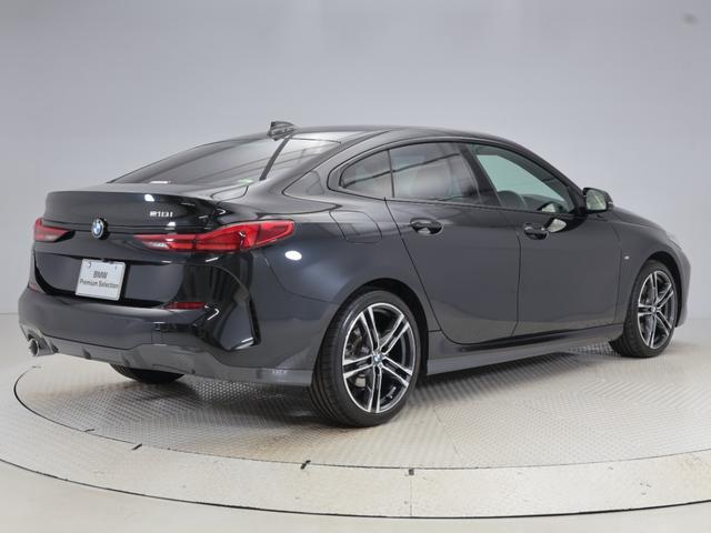 ２シリーズ ２１８ｉグランクーペ　Ｍスポーツ　認定中古車　２年保証　１８インチＡＷ　アクティブクルーズコントロール　純正ＨＤＤナビゲーション　リヤカメラ　前後センサー　ＬＥＤヘッドライト　衝突軽減　車線逸脱　ＵＳＢ　コンフォートアクセス（9枚目）