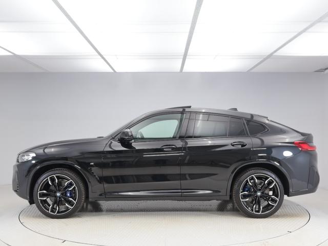 X4 M40i 認定中古車 2年保証 パノラマサンルーフ レザーシート Harman/Kardon 21インチAW アクティブクルーズコントロール ヘッドアップディスプレイ 全周囲カメラ パドルシフト 衝突軽減(7枚目)