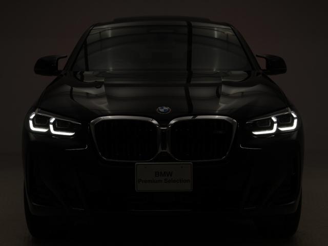 X4 M40i 認定中古車 2年保証 パノラマサンルーフ レザーシート Harman/Kardon 21インチAW アクティブクルーズコントロール ヘッドアップディスプレイ 全周囲カメラ パドルシフト 衝突軽減(23枚目)