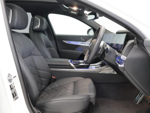 7シリーズ 740i Mスポーツ 認定中古車 2年保証 20インチAW パノラマルーフ レザーシート アクティブクルーズコントロール 全周囲カメラ 前後センサー ヘッドアップディスプレイ B&Wサウンドシステム 衝突軽減 車線逸脱(12枚目)