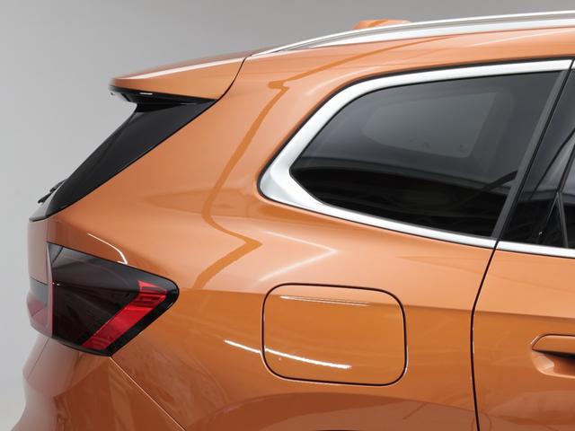 X1 xDrive 20d xライン ハイラインパッケージ 認定中古車 2年保証 オイスターレザー 18インチAW Harman/Kardon ヘッドアップディスプレイ 全周囲カメラ 前後センサー アダプティブLED 衝突軽減 車線逸脱 電動リヤゲート(33枚目)