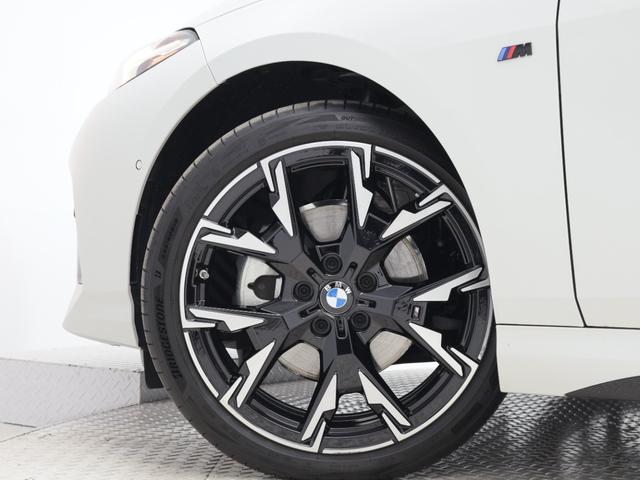 ２シリーズ ２２０ｄグランクーペ　Ｍスポーツハイラインパッケージ　認定中古車　２年保証　１９インチＡＷ　ヘッドアップディスプレイ　Ｈａｒｍａｎ／Ｋａｒｄｏｎ　全周囲カメラ　アクティブクルーズコントロール　パドルシフト　アダプティブＬＥＤ　衝突軽減　車線逸脱（34枚目）