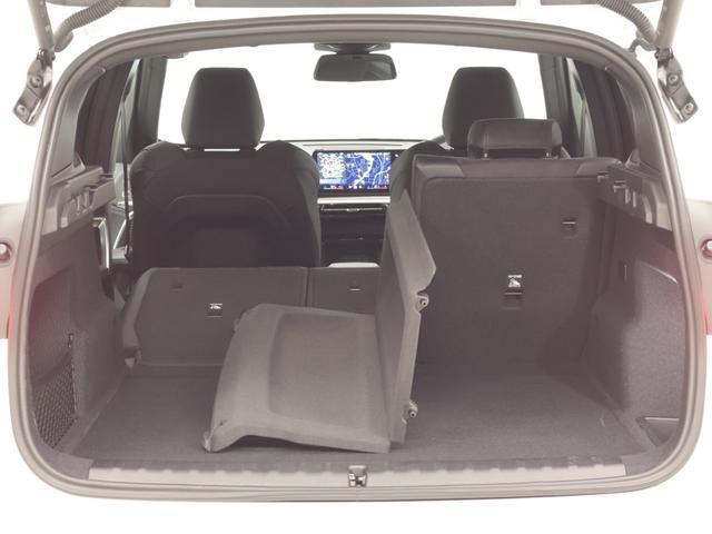 iX1 eDrive 20 Mスポーツ 認定中古車 2年保証 18インチAW アクティブクルーズコントロール ヘッドアップディスプレイ 全周囲カメラ アダプティブLED 衝突軽減 電動リヤゲート コンフォートアクセス フロントシートヒーター(17枚目)