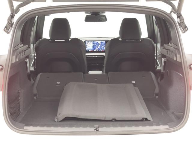 iX1 eDrive 20 Mスポーツ 認定中古車 2年保証 18インチAW アクティブクルーズコントロール ヘッドアップディスプレイ 全周囲カメラ アダプティブLED 衝突軽減 電動リヤゲート コンフォートアクセス フロントシートヒーター(18枚目)