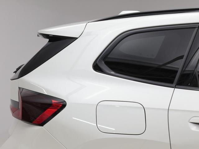 iX1 eDrive 20 Mスポーツ 認定中古車 2年保証 18インチAW アクティブクルーズコントロール ヘッドアップディスプレイ 全周囲カメラ アダプティブLED 衝突軽減 電動リヤゲート コンフォートアクセス フロントシートヒーター(32枚目)