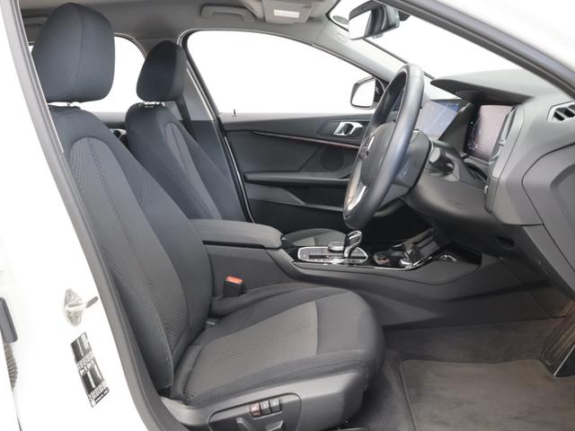 1シリーズ 118d プレイ 認定中古車 2年保証 17インチAW アクティブクルーズコントロール リヤカメラ 前後センサー LEDヘッドライト 衝突軽減 車線逸脱 電動リヤゲート コンフォートアクセス HDDナビゲーション(12枚目)