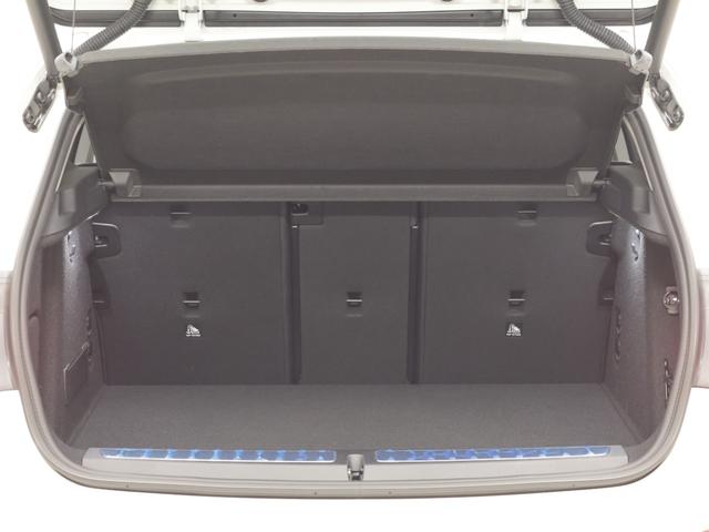 1シリーズ 118d プレイ 認定中古車 2年保証 17インチAW アクティブクルーズコントロール リヤカメラ 前後センサー LEDヘッドライト 衝突軽減 車線逸脱 電動リヤゲート コンフォートアクセス HDDナビゲーション(16枚目)