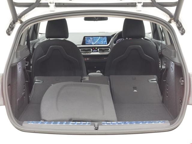 1シリーズ 118d プレイ 認定中古車 2年保証 17インチAW アクティブクルーズコントロール リヤカメラ 前後センサー LEDヘッドライト 衝突軽減 車線逸脱 電動リヤゲート コンフォートアクセス HDDナビゲーション(18枚目)