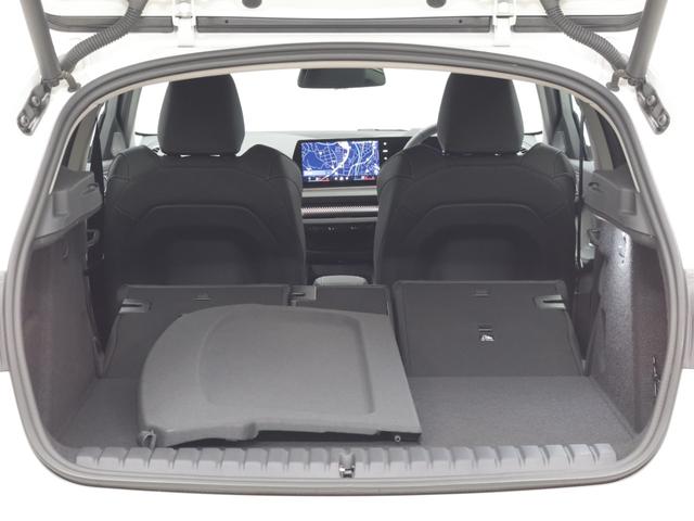 1シリーズ 120 ハイラインパッケージ 認定中古車 2年保証 17インチAW 全周囲カメラ Harman/Kardon ヘッドアップディスプレイ アクティブクルーズコントロール 衝突軽減 車線逸脱 電動リヤゲート コンフォートアクセス(18枚目)