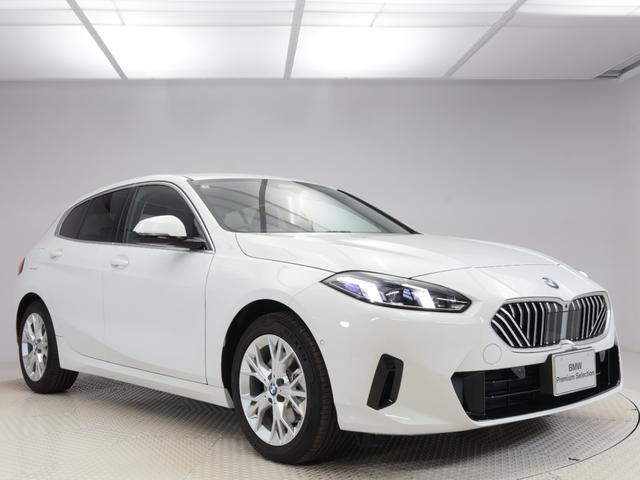 1シリーズ 120 ハイラインパッケージ 認定中古車 2年保証 17インチAW 全周囲カメラ Harman/Kardon ヘッドアップディスプレイ アクティブクルーズコントロール 衝突軽減 車線逸脱 電動リヤゲート コンフォートアクセス(20枚目)