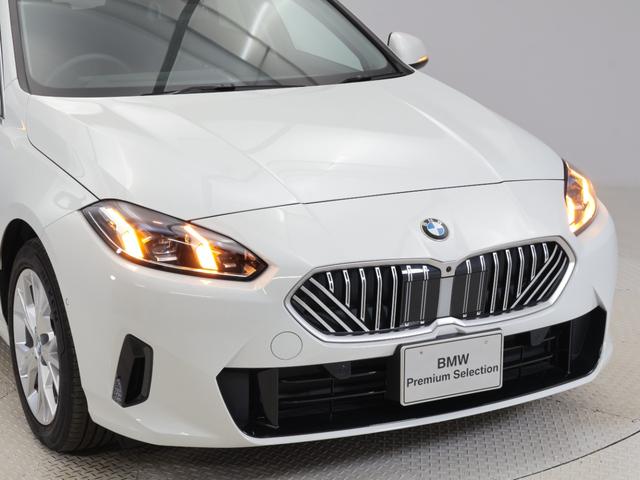 1シリーズ 120 ハイラインパッケージ 認定中古車 2年保証 17インチAW 全周囲カメラ Harman/Kardon ヘッドアップディスプレイ アクティブクルーズコントロール 衝突軽減 車線逸脱 電動リヤゲート コンフォートアクセス(21枚目)