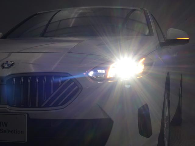 1シリーズ 120 ハイラインパッケージ 認定中古車 2年保証 17インチAW 全周囲カメラ Harman/Kardon ヘッドアップディスプレイ アクティブクルーズコントロール 衝突軽減 車線逸脱 電動リヤゲート コンフォートアクセス(25枚目)