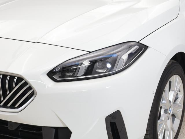 1シリーズ 120 ハイラインパッケージ 認定中古車 2年保証 17インチAW 全周囲カメラ Harman/Kardon ヘッドアップディスプレイ アクティブクルーズコントロール 衝突軽減 車線逸脱 電動リヤゲート コンフォートアクセス(26枚目)