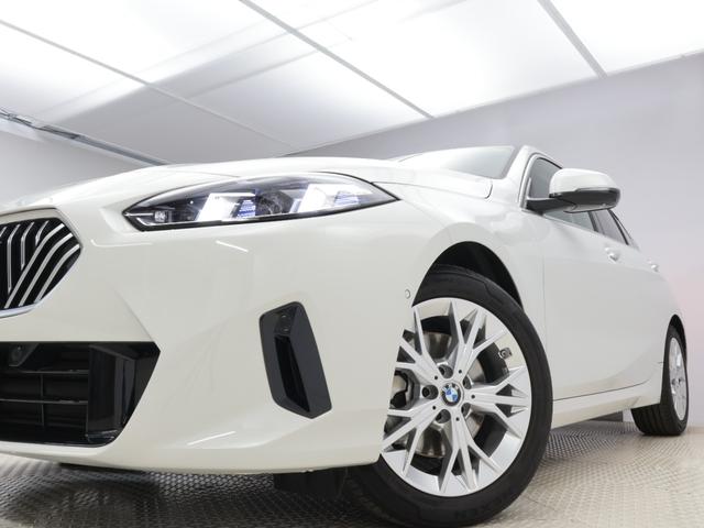 1シリーズ 120 ハイラインパッケージ 認定中古車 2年保証 17インチAW 全周囲カメラ Harman/Kardon ヘッドアップディスプレイ アクティブクルーズコントロール 衝突軽減 車線逸脱 電動リヤゲート コンフォートアクセス(33枚目)