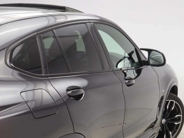 X4 M40i 認定中古車 2年保証 パノラマサンルーフ 21インチAW アクティブクルーズコントロール レザーシート Harman/Kardon 全周囲カメラ ヘッドアップディスプレイ パドルシフト 衝突軽減(32枚目)
