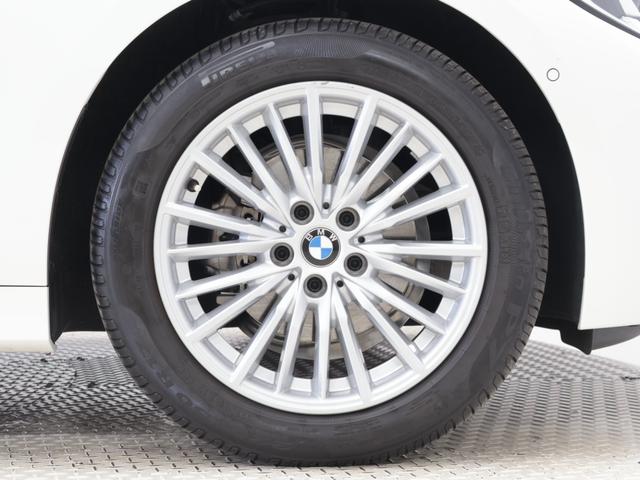 3シリーズ 318i 40thアニバーサリーエディション 認定中古車 2年保証 40th Anniversary Edition コニャックレザー 17インチAW スポーツシート アクティブクルーズコントロール リヤカメラ LED 衝突軽減 電動リヤゲート(10枚目)