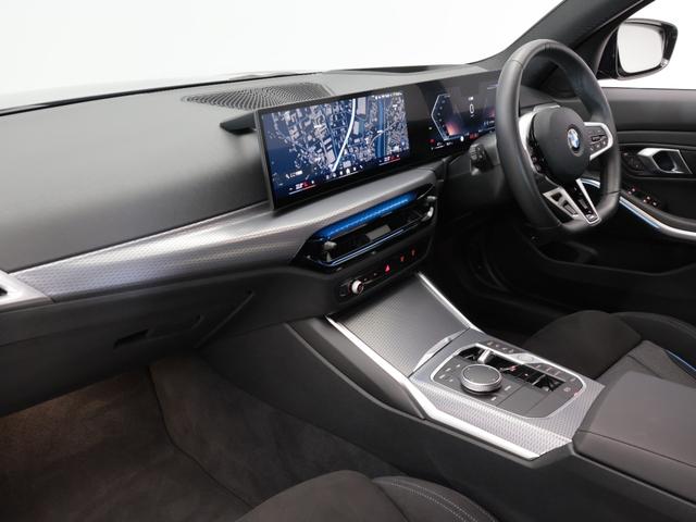 ���l�ԍH�w�Ɋ�Â��Đ݌v���ꂽ�R�b�N�s�b�g�B�S�Ă������Ȃ�����ł���̂Ŕ�J���ŏ����ɗ}���邱�Ƃ��\�B�T�|�[�g���ɗD�ꂽ���X�d�߂̃V�[�g���������h���C�u�����K���y�������̂ɁB