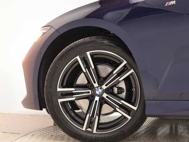 �P�W�C���`�̃z�C�[�����A���̂��Ԃ���������o���Ă���܂�