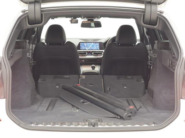 3シリーズ 320d xDriveツーリング Mスポーツ 認定中古車 2年保証 18インチAW 全周囲カメラ 前後センサー アクティブクルーズコントロール パドルシフト LEDヘッドライト 衝突軽減 車線逸脱 電動リヤゲート コフォートアクセス(18枚目)