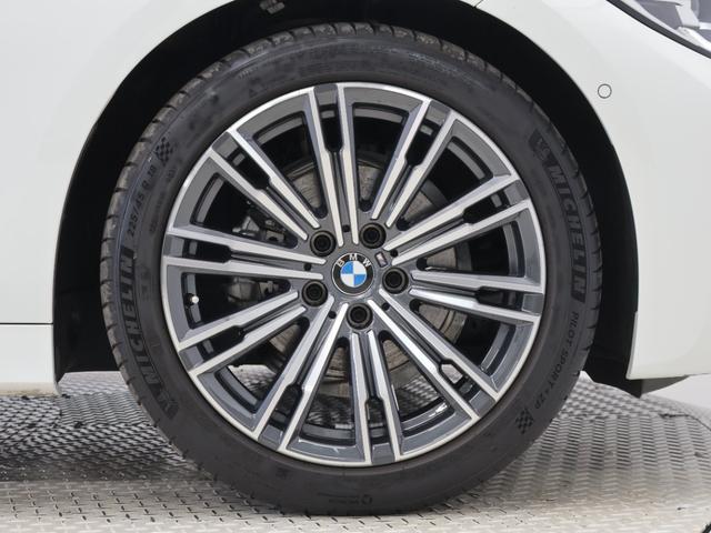3シリーズ 318iツーリング Mスポーツ 認定中古車 2年保証 ヘッドアップディスプレイ 18インチAW 全周囲カメラ 前後センサー パドルシフト アクティブクルーズコントロール LEDヘッドライト 衝突軽減 車線逸脱 電動リヤゲート(10枚目)