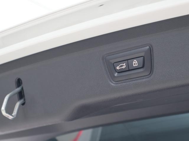 3シリーズ 318iツーリング Mスポーツ 認定中古車 2年保証 ヘッドアップディスプレイ 18インチAW 全周囲カメラ 前後センサー パドルシフト アクティブクルーズコントロール LEDヘッドライト 衝突軽減 車線逸脱 電動リヤゲート(19枚目)