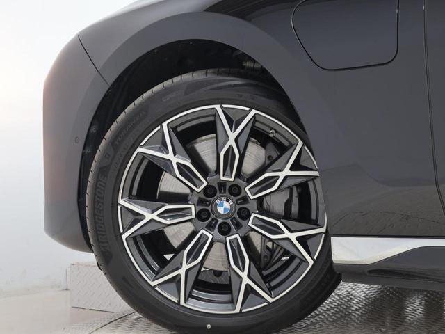 ｉ７ ｘＤｒｉｖｅ　６０　エクセレンス　認定中古車　２年保証　サンルーフ　リヤエンターテイメント　オットマンシート　２０インチＡＷ　全周囲カメラ　Ｂ＆Ｗダイヤモンドサウンド　アクティブクルーズコントロール　衝突軽減　ヘッドアップディスプレイ（32枚目）