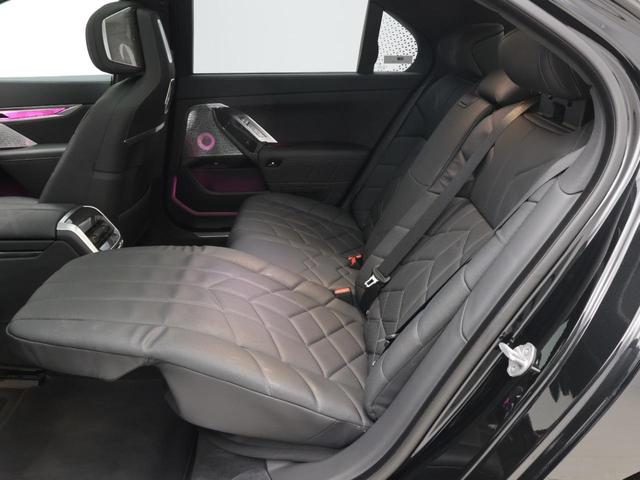 ｉ７ ｘＤｒｉｖｅ　６０　エクセレンス　認定中古車　２年保証　サンルーフ　リヤエンターテイメント　オットマンシート　２０インチＡＷ　全周囲カメラ　Ｂ＆Ｗダイヤモンドサウンド　アクティブクルーズコントロール　衝突軽減　ヘッドアップディスプレイ（54枚目）